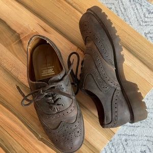 Vintage Dr. Martens Brown Unisex Oxfords Made In England Style 8123 Size UK6